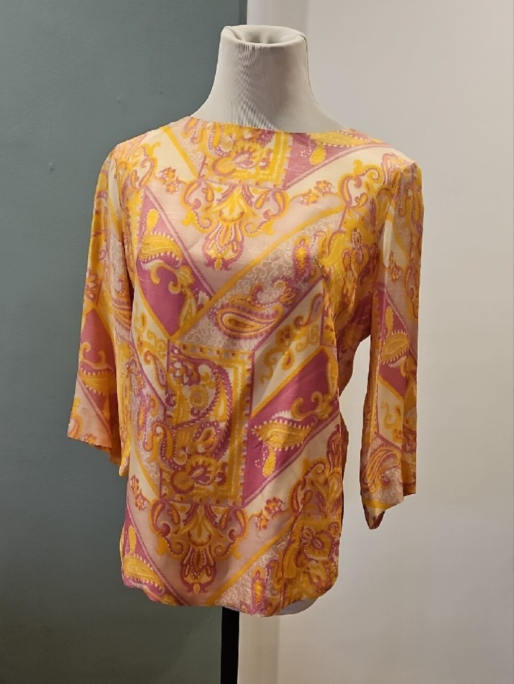 Vintage Silk Yellow & Pink Paisley Print Blouse 0258